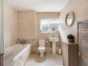 Photo 16- click for photo gallery